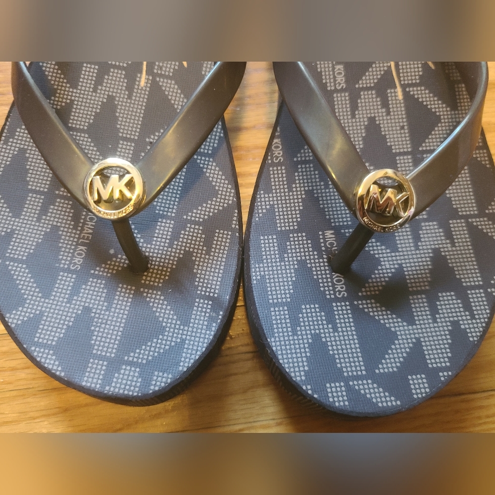 2 for $50 - Michael Kors - Women’s size 9 Brown Logo Wedge Flip Flops - Picture 9 of 11